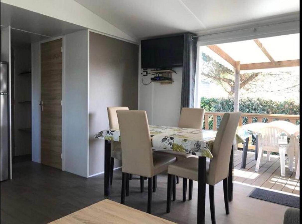 Mobilhome Cosy - Espace Aquatique - Lac Gastes Екстер'єр фото